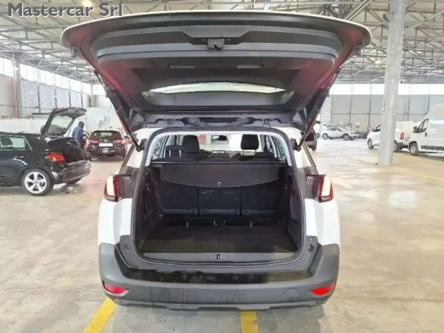 PEUGEOT 5008 usata, con Antifurto