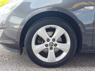 OPEL Astra usata, con Boardcomputer
