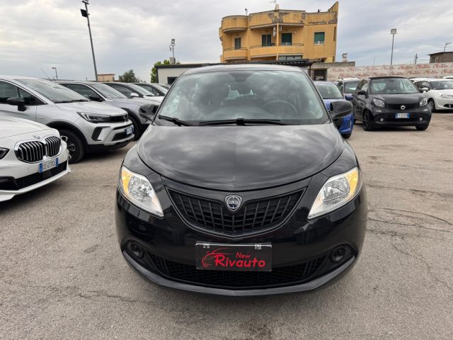 LANCIA Ypsilon usata, con ABS