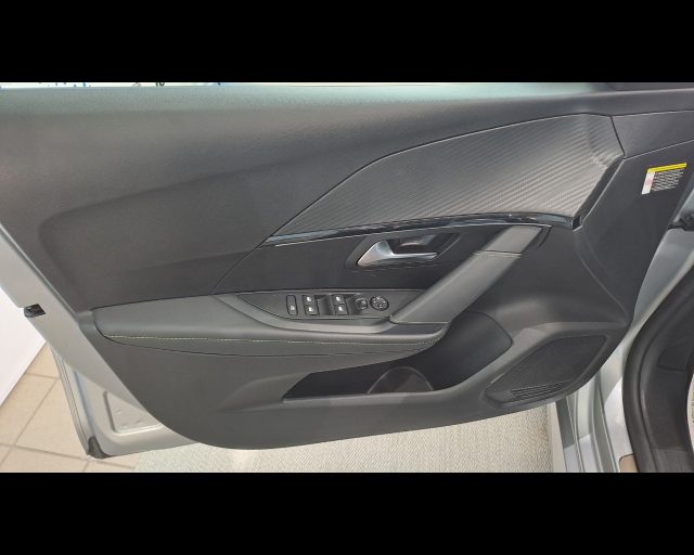PEUGEOT 208 usata 30