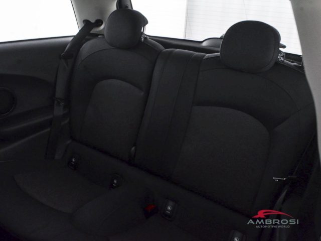 MINI One usata 9