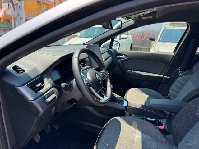 RENAULT Captur usata, con Autoradio