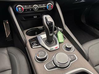 ALFA ROMEO Giulia usata, con Leve al volante