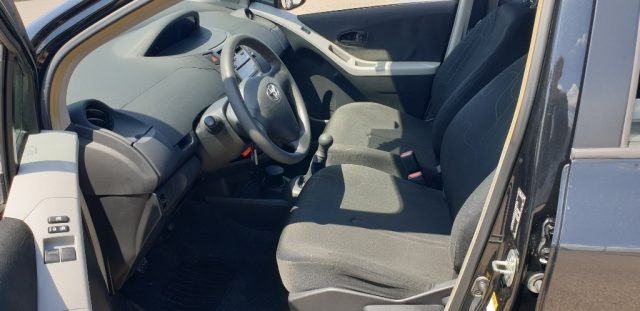 TOYOTA Yaris usata, con Boardcomputer