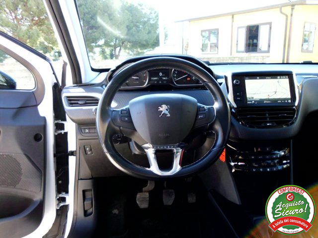 PEUGEOT 2008 usata, con Cruise Control