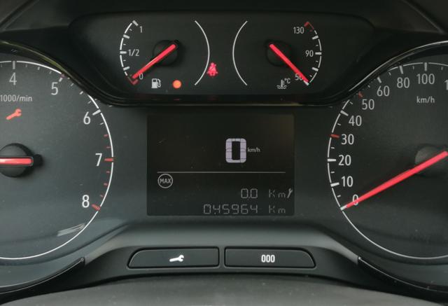 OPEL Crossland X usata, con Cruise Control