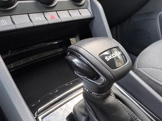 SKODA Karoq usata, con Telecamera per parcheggio assistito
