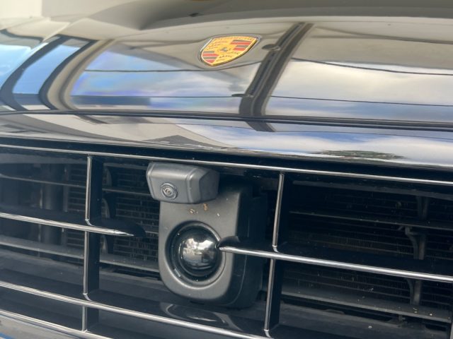 PORSCHE Macan usata, con Bracciolo