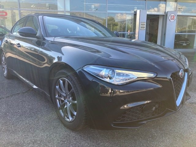 ALFA ROMEO Giulia usata, con Airbag laterali