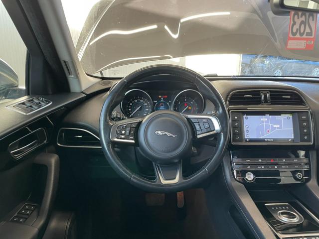 JAGUAR F-Pace usata, con Fendinebbia