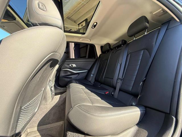 BMW 330 usata, con Servosterzo