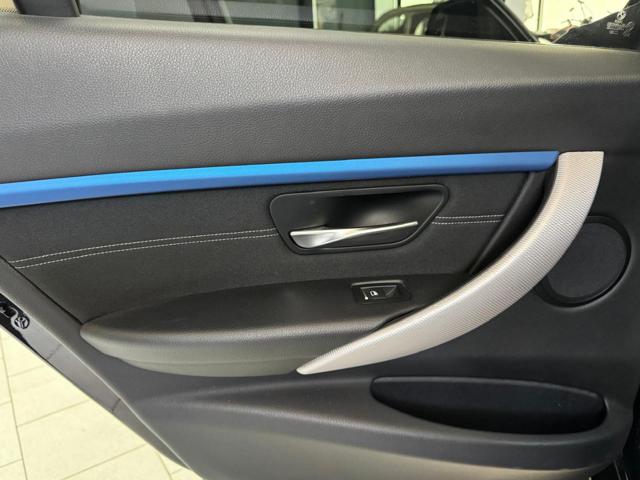 BMW 320 usata, con Portellone posteriore elettrico