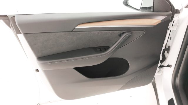 TESLA Model Y usata 50