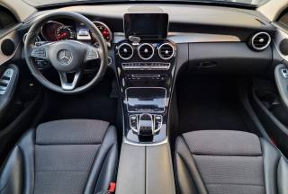 MERCEDES-BENZ C 220 usata, con Chiusura centralizzata