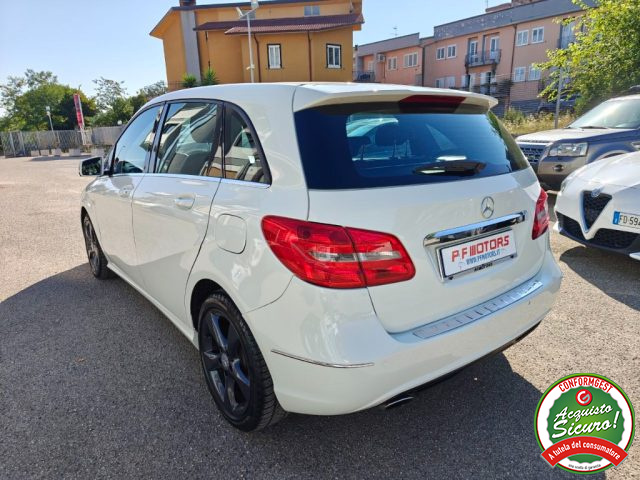 MERCEDES-BENZ B 180 usata, con Autoradio