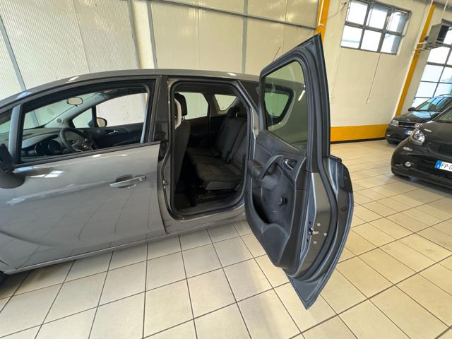 OPEL Meriva usata, con Fendinebbia