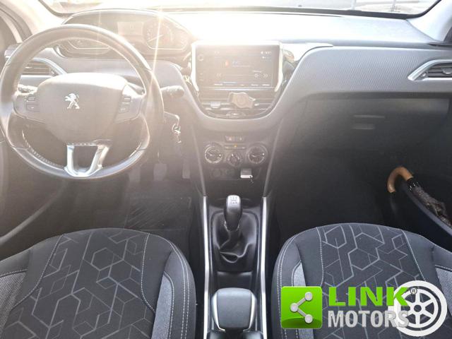 PEUGEOT 2008 usata, con Autoradio