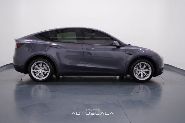 TESLA Model Y usata, con Chiusura centralizzata