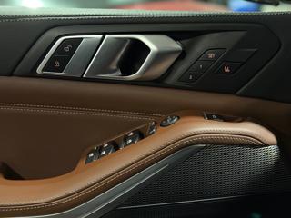 BMW X5 usata, con Leve al volante