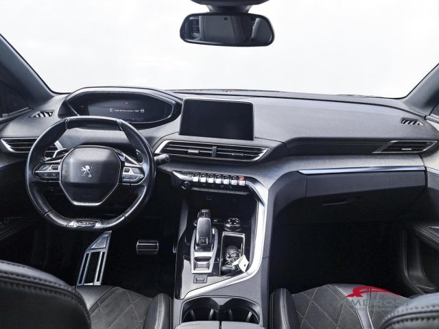 PEUGEOT 5008 usata 11
