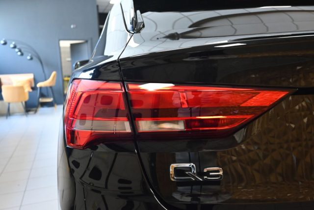 AUDI Q3 usata 16