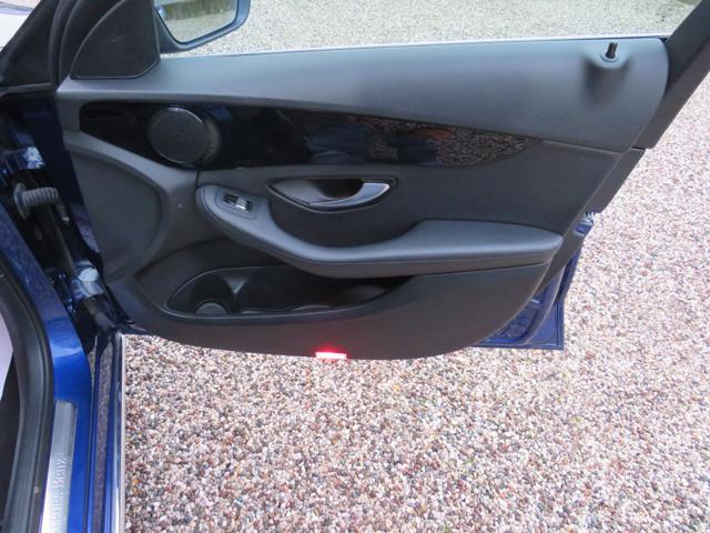 MERCEDES-BENZ C 180 usata 25