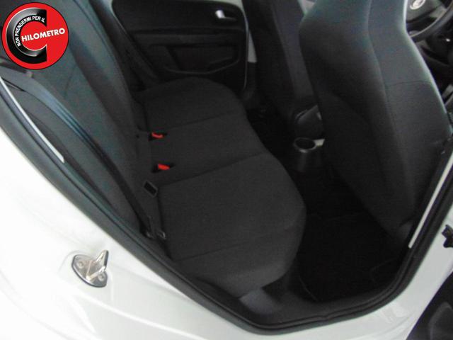 VOLKSWAGEN up! usata, con Cerchi in lega