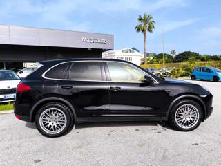 PORSCHE Cayenne usata, con Cerchi in lega