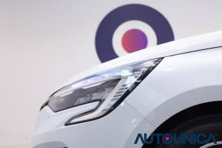 RENAULT Clio usata, con Fari LED