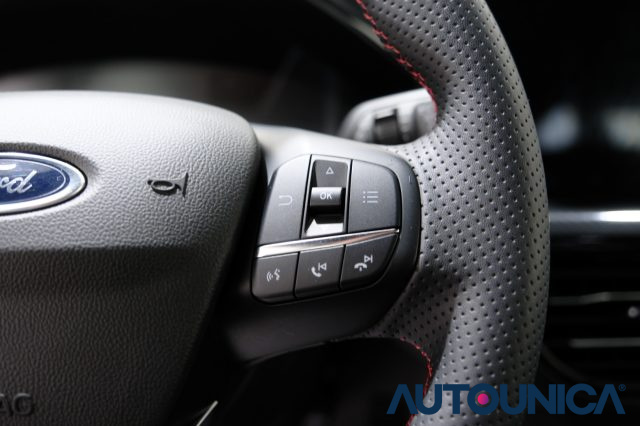 FORD Focus usata, con Fari LED