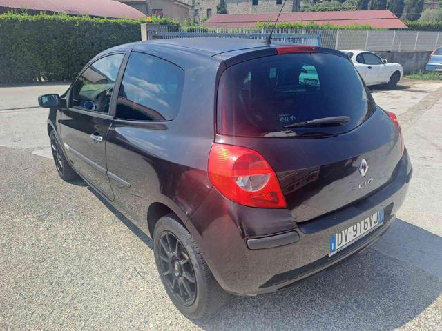 RENAULT Clio usata, con Fendinebbia