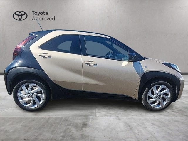 TOYOTA Aygo X usata, con Cerchi in lega