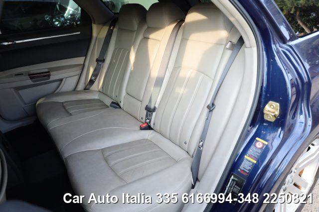 CHRYSLER 300C usata, con Cerchi in lega