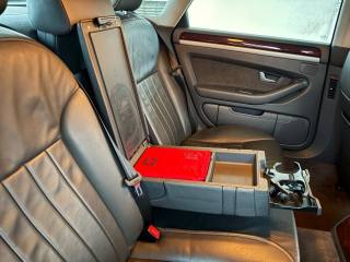 AUDI A8 usata, con Controllo trazione