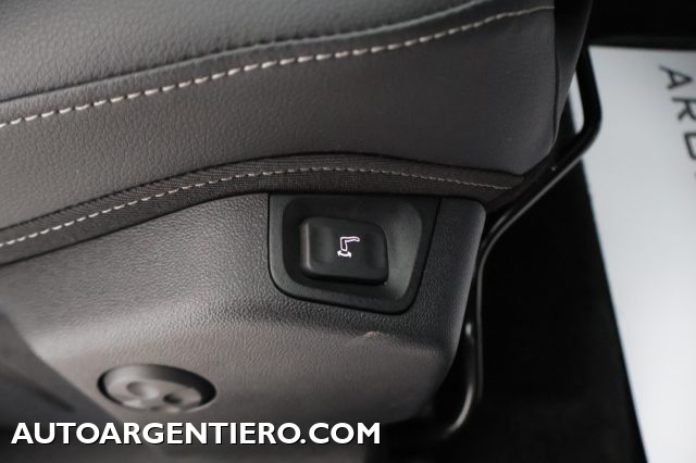 OPEL Grandland usata, con Sensore di pioggia