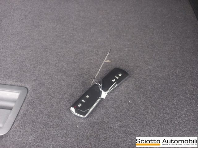VOLKSWAGEN Tiguan usata, con Sensore di pioggia
