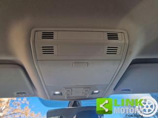 VOLKSWAGEN Passat Variant usata, con Vivavoce