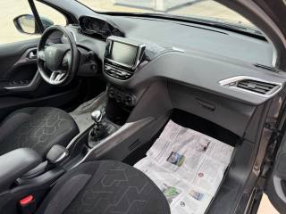 PEUGEOT 2008 usata 29