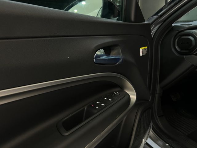 JEEP Avenger usata, con Sistema di navigazione