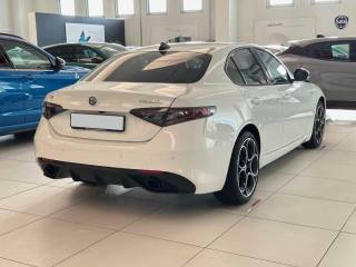 ALFA ROMEO Giulia usata, con Autoradio