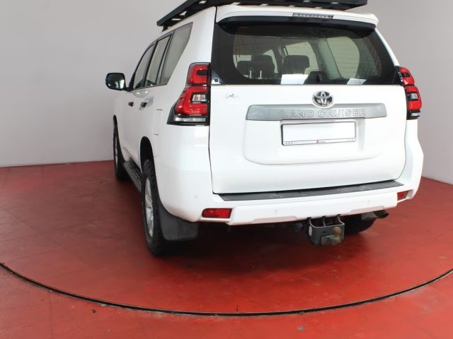 TOYOTA Land Cruiser usata, con Climatizzatore