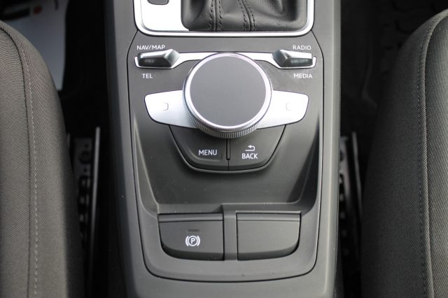 AUDI Q2 usata, con Fari LED