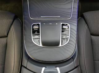 MERCEDES-BENZ E 220 usata, con Controllo automatico clima