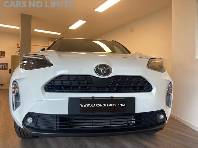 TOYOTA Yaris Cross usata, con Airbag testa