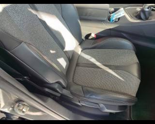 PEUGEOT 5008 usata, con Sedile posteriore sdoppiato
