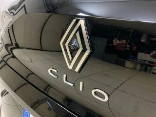 RENAULT Clio usata 27