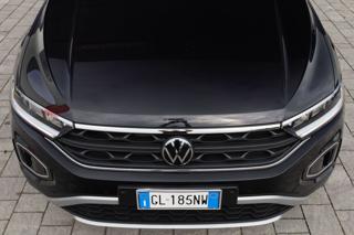 VOLKSWAGEN T-Roc usata, con USB
