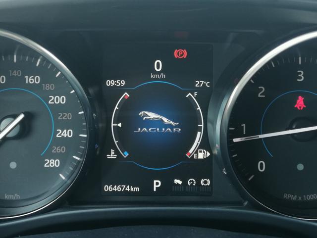 JAGUAR XE usata, con ESP