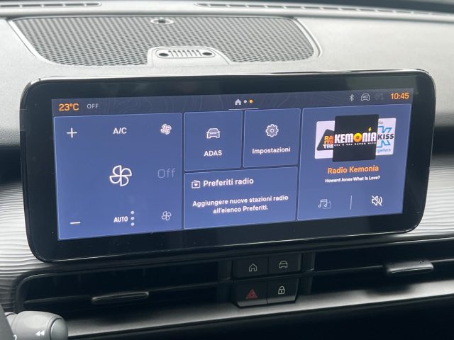 JEEP Avenger usata, con USB