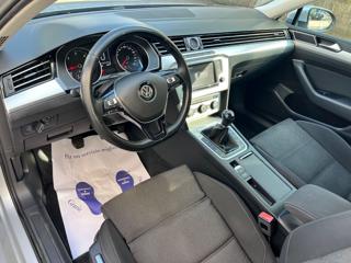 VOLKSWAGEN Passat Variant usata, con Cronologia tagliandi